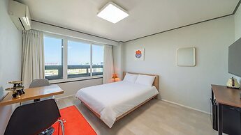 Yangyang J Ocean View