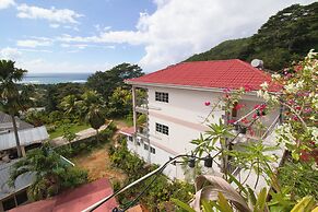CREOLE COTTAGE ANNEX