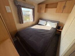 Seaside Caravan Sleeps 5 - Decking, Parking, Pets