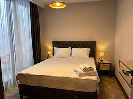 HAYAL LARA DELUXE APART OTEL