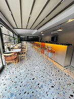 HAYAL LARA DELUXE APART OTEL