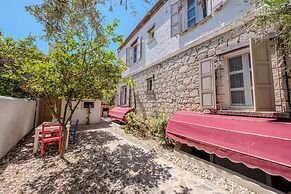 B House Alaçatı