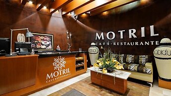 Tiser Hotel