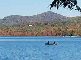 Wilson Lake Inn