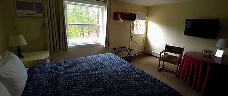 Wilson Lake Inn