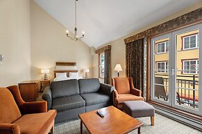 Le Johannsen by RVMT