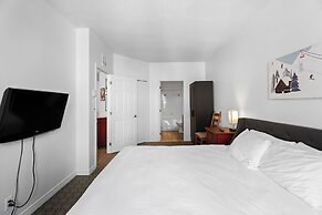 Le Johannsen by RVMT