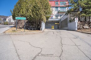 Le Johannsen by RVMT