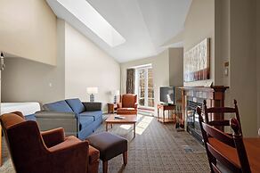 Le Johannsen by RVMT