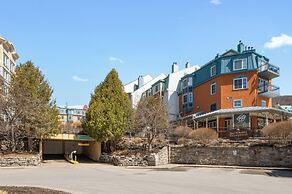 Le Johannsen by RVMT