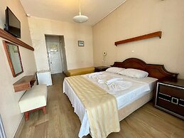 Gülplaj Hotel