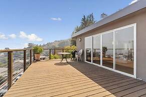 Stunning Views by the Bay 2BR