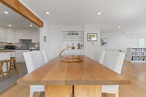 Stunning Views by the Bay 2BR