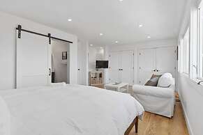 Stunning Views by the Bay 2BR