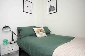 3 Mins to Stadium W M Dishwasher Sofa Bed