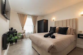 Bold St Aparthotel Book Individually or Book 8!