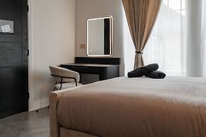 Bold St Aparthotel Book Individually or Book 8!