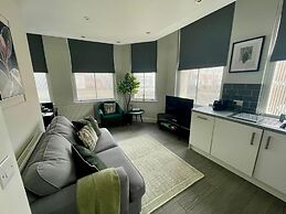 Woolton Washer Dryer Sofa Bed Free Parking