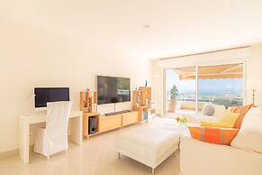High-end Residence With Pool and Panoramic Views