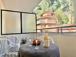 One Bedroom Flat Near Monaco