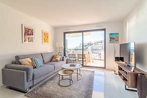 1 Bedroom Renovated Near Monaco