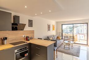 1 Bedroom Renovated Near Monaco