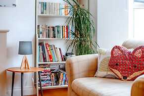 Perfect Booking Near Ramsgate Station And Beach