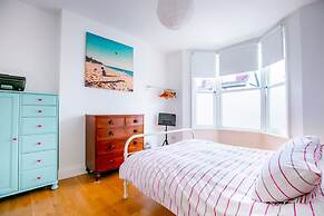 Perfect Booking Near Ramsgate Station And Beach