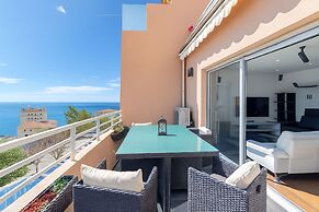 Stunning Renovated 1-bedroom Breathtaking View