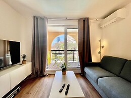 Splendid Studio With Swimming Pool Next to Monaco