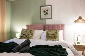 Perfect Booking 2 Bed Home in Hitchin