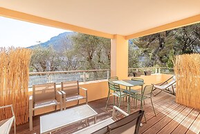 Beautiful Apartment With Pool Near Monaco