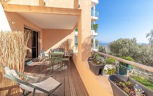 Beautiful Apartment With Pool Near Monaco