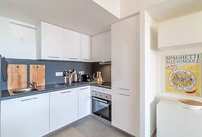 Superb new 2-room Apartment -parking Border Monac