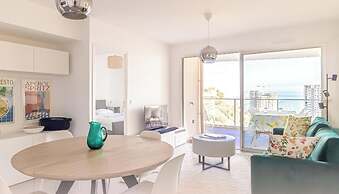 Superb new 2-room Apartment -parking Border Monac