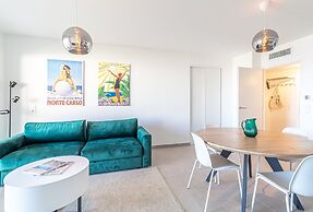 Superb new 2-room Apartment -parking Border Monac