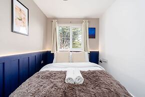Perfect Booking Private Garden Large Parking