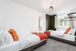 Perfect Booking Private Garden Large Parking