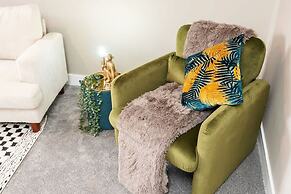 Perfect Booking Private Garden Large Parking