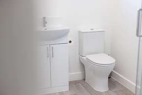 Perfect Booking 5 min Drive to Blyth Beach
