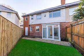 Perfect Booking 5 min Drive to Blyth Beach