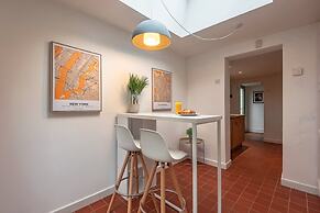Cosy Reading Home - Superfast Wifi Private Garden