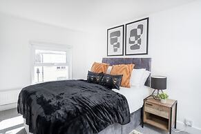Gloucester Street Nest - 3BR Flat for 7 Guests