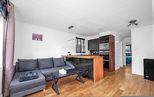 Cozy 1-bed Flat in Croydon Sleeps 4 - Free Parking