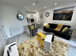 2 Bedroom Flat in Central Bexleyheath With Elevator and Gym Access