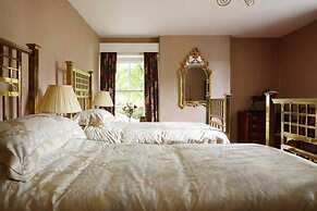 Prospect House Elegant Georgian 4BR Home Durnham