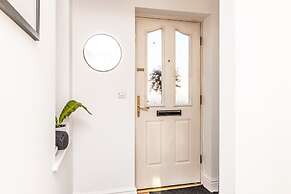 3BR Thames Retreat Heathrow 10min Train 5min