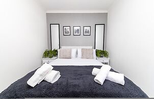 3BR Thames Retreat Heathrow 10min Train 5min