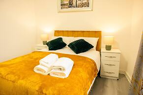 Stylish 3-bed Flat Near Cardiff City Centre Uni