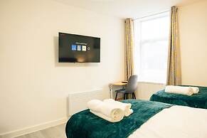 Stylish 3-bed Flat Near Cardiff City Centre Uni